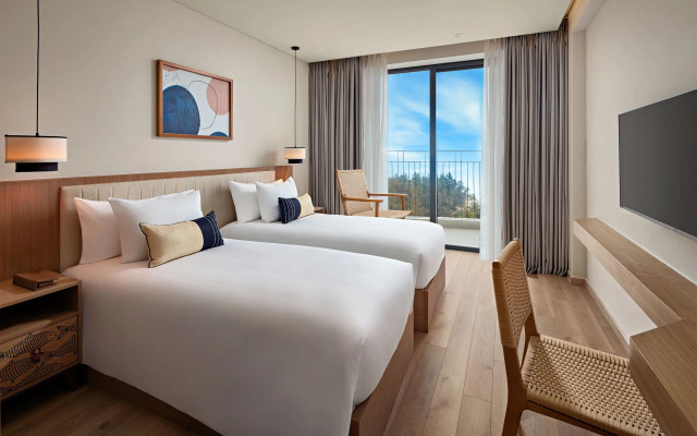Wyndham Hoi An Royal Beachfront Resort & Villas