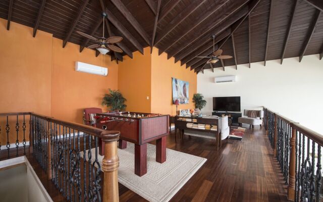 Palisades House 4 Bedroom Home