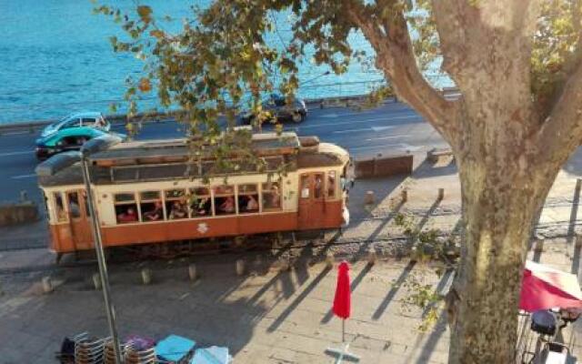 Porto Douro River Guest House