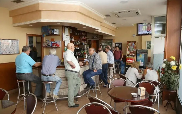 Pension Caldas