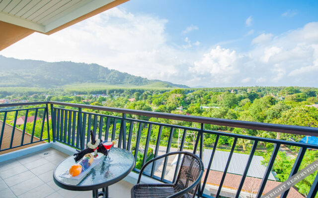 Grand Nai Harn Suites