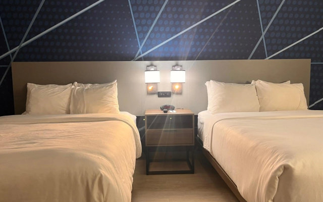 Comfort Suites Louisville Airport