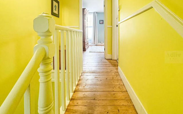 Cosy Margate Getaway Sleeps 5 By Adliv