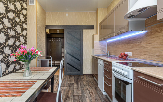 Альянс на улице Героев Самотлора