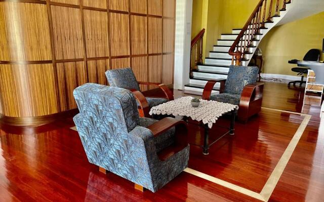 Floriana Boutique Hotel