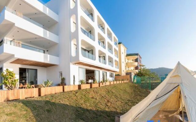 Miyue · ShenZhen Monemvasia Sea View Resort