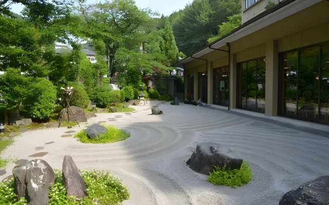 Keizankaku