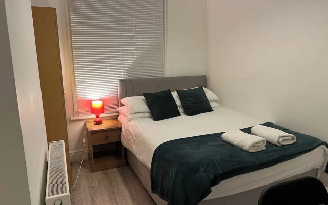 The Coral Guest House Fratton