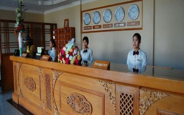 Shwe Hin Thar Hotel