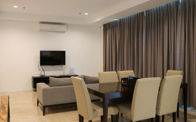 Spacious 3BR Apartment at Veranda Residence Puri