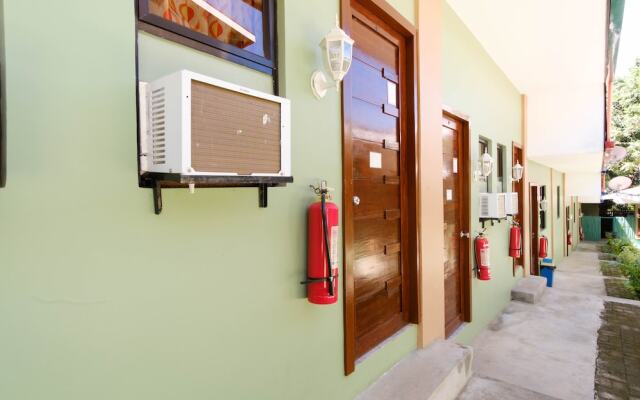 RedDoorz @ Governors Drive Coron