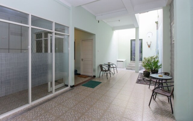 Airy Syariah Sawahan Kedungdoro Sebelas 11 Surabaya