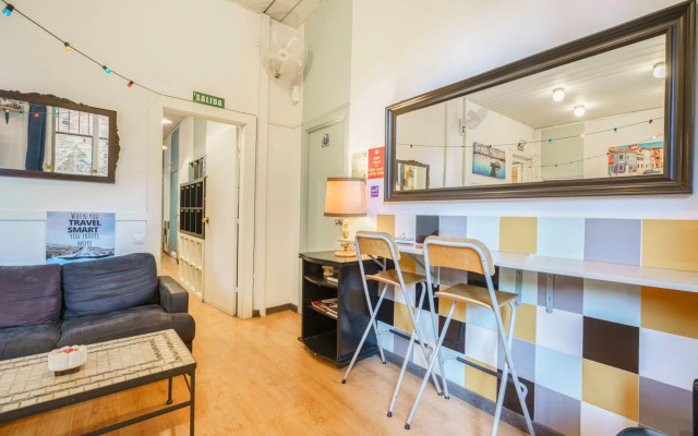 Casa Barcelo Hostel