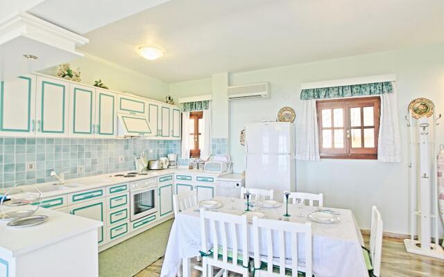 Villa Alexandros