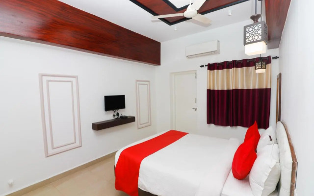 Swarnam - Banquet Hall and Hotel