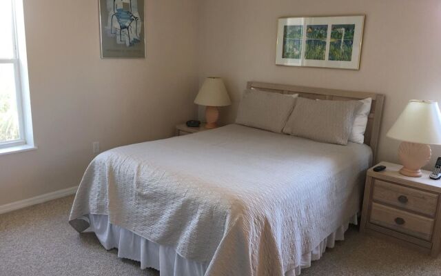 Seahorse Landing by Panhandle Getaways