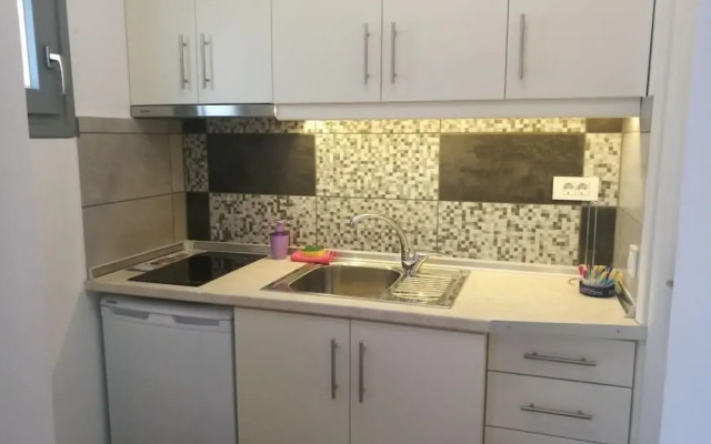 PargaLand Studios & Apartments