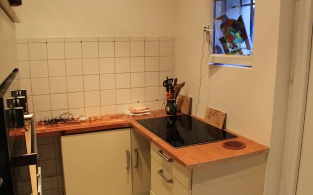 House With 3 Bedrooms In Clichy, With Wifi