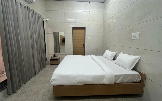 Vrajvashi -Home stay Dwarka