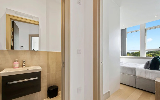 Comfy One Bedroom Apartment in Harrow