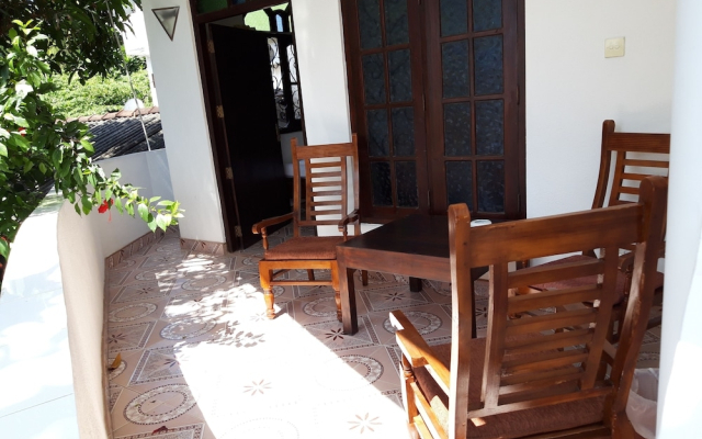 Sunil Garden Guesthouse Coffee and More