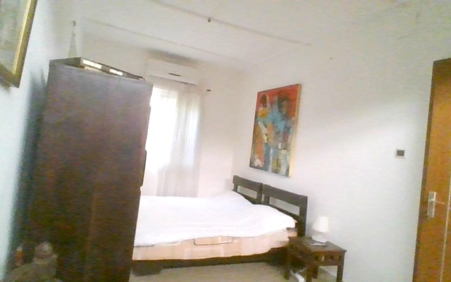 House With 2 Bedrooms in Cotonou, With Enclosed Garden and Wifi — фото 5