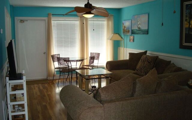 Coastal Nest 207BH