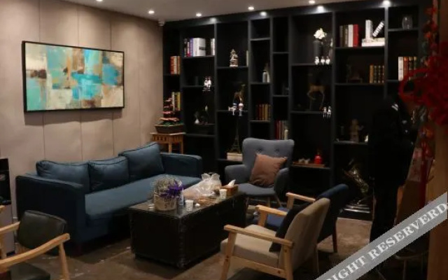 Fuyang Rongshu Boutique Hotel (Gushangcheng Yinghe West Road Branch)