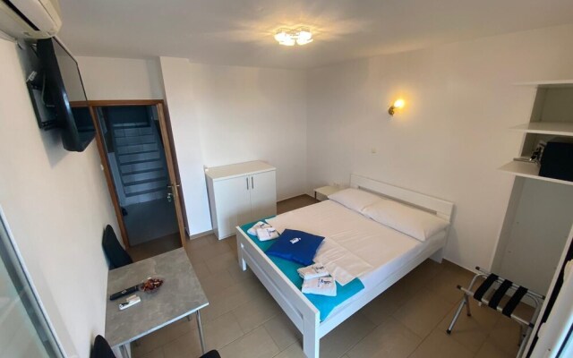 Room Mira With Terrace and sea View