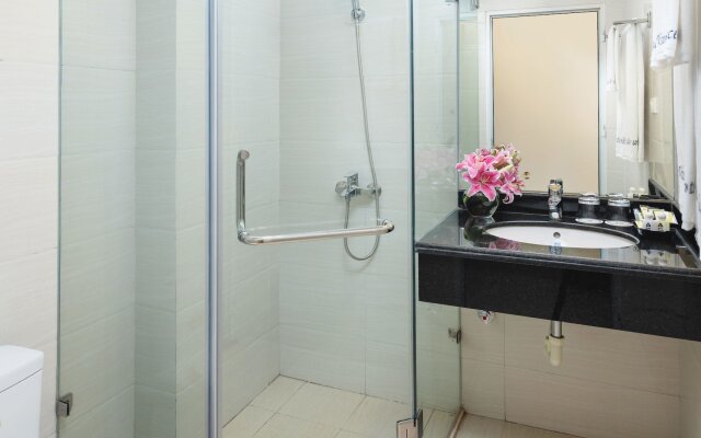 Dream Central Hotel
