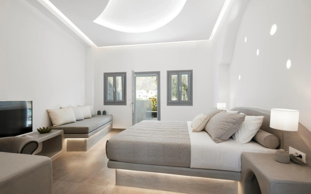 Amara Suites Santorini