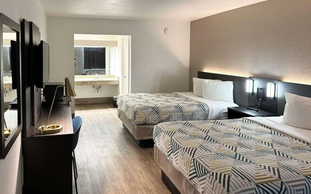 Motel 6 Pooler, GA - Savannah Airport