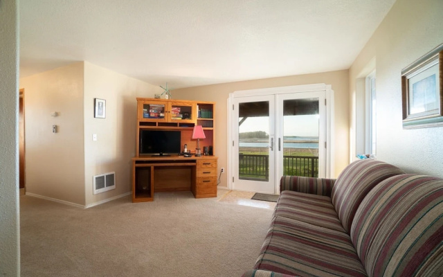 The Sandlake View 3 Bedroom Home