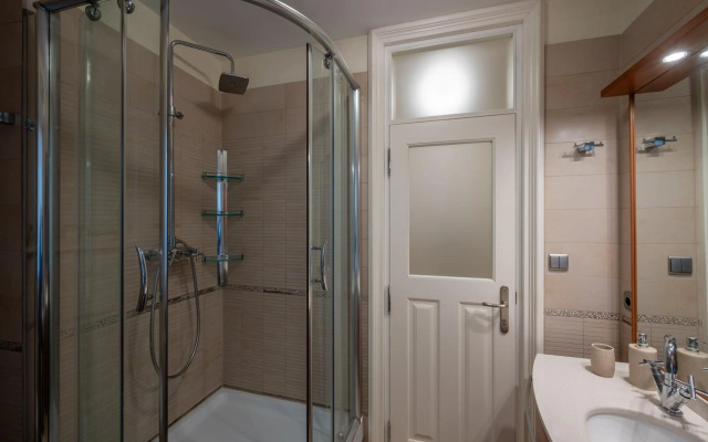 Old Square "Stone Pearl"