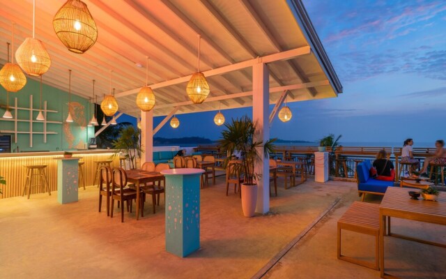 Outpost Weligama Beachfront