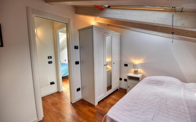 Bello Pianello 2-Bedroom Apartment