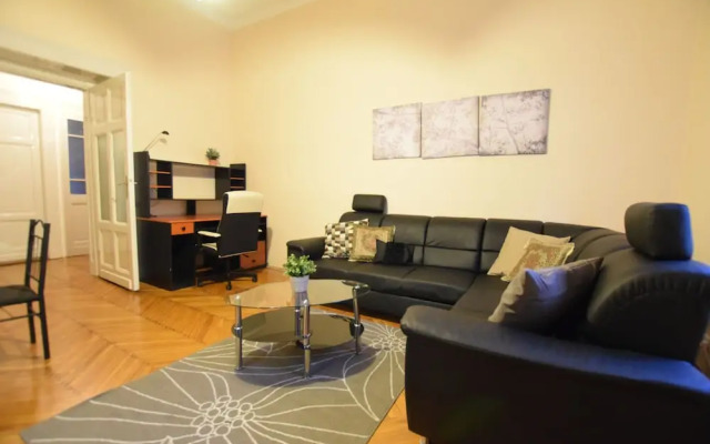 Budget Apartment by Hi5 - FehÃ©rhajÃ³