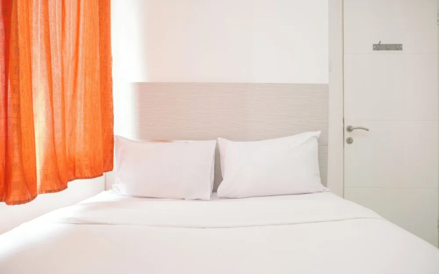 Homey And Strategic 2Br At Bassura City Apartment