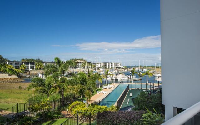 Beachside Apartment 13