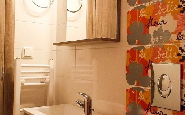 Stylish 2 Bedroom Apartment Spectacular Sea View