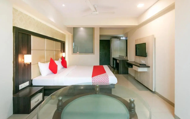Collection O 36215 Hotel Pearl Residency