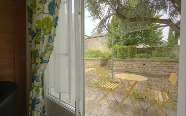 Logis Hôtel l'Essille