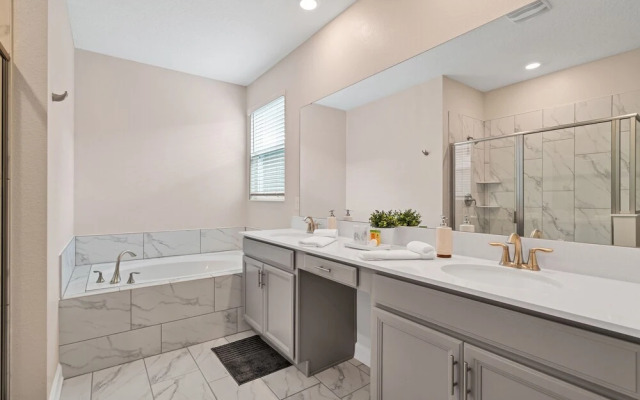 Bookmark Villa Storey Lake