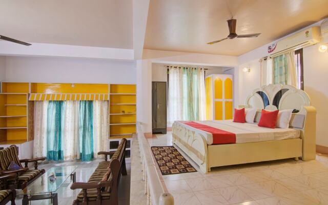 OYO 13542 Urban House