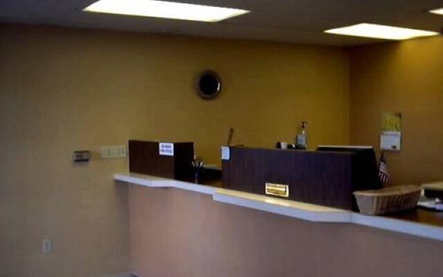 Town & Country Inn