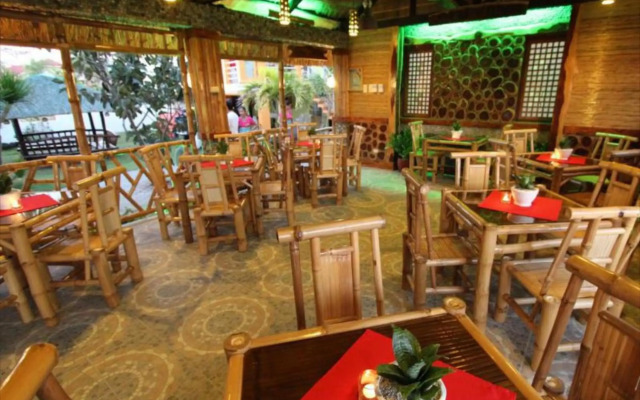 P and M Final Option Hotel