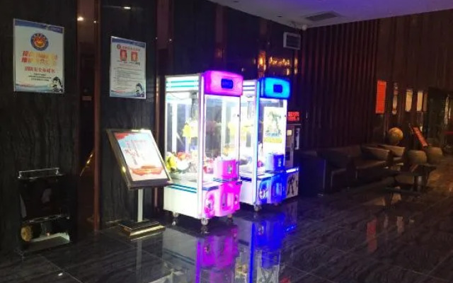 Qinyuan Zhixuan Hot Spring Hotel