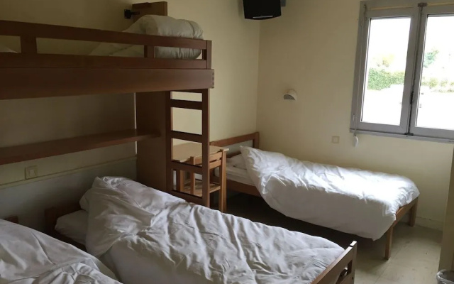 CRJS et Auberge de Jeunesse - Hostel