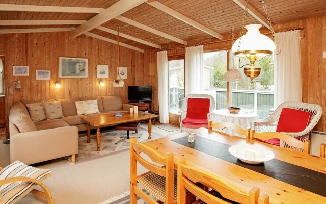 Relaxed Holiday Home in Ålbæk Near the Sea