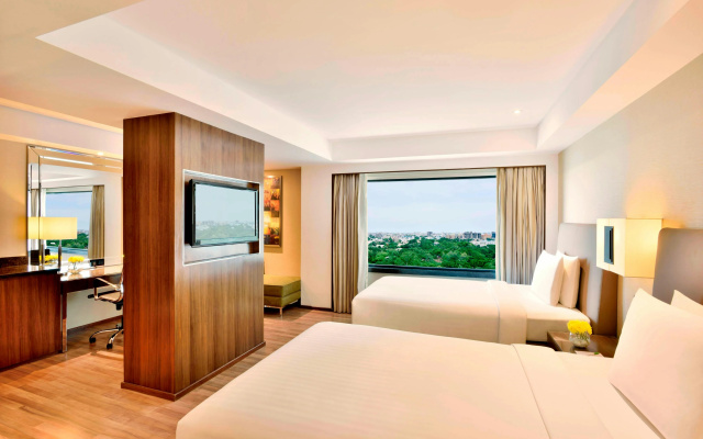 Courtyard by Marriott Chennai – Guest Rooms – Chennai